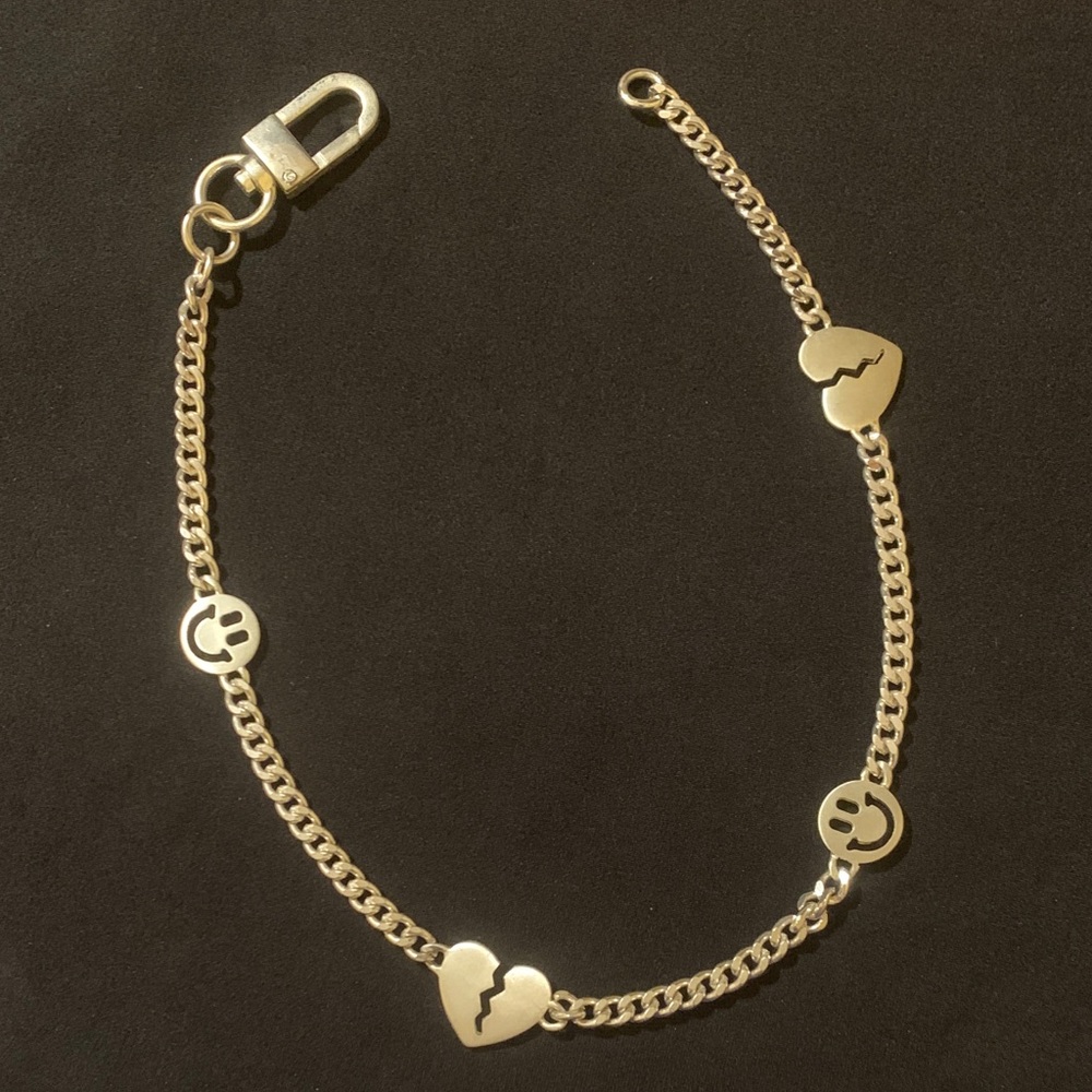 Punk Broken Heart Smiley Face Pants Chain 18” Like New